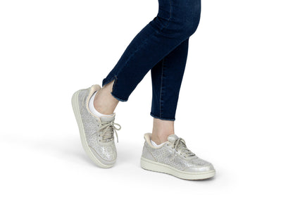 Elise - Der Hands-Free Komfort-Sneaker für stilvolle Tage