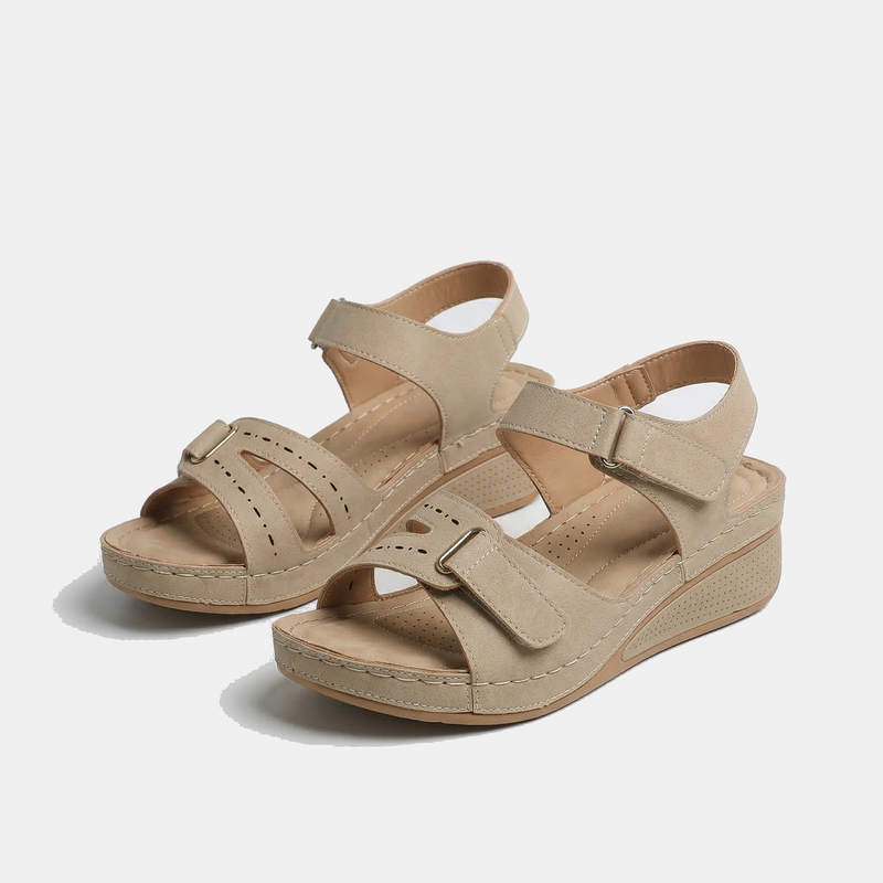 Sandy - Bequeme Orthopädische Sandalen mit Keilabsatz