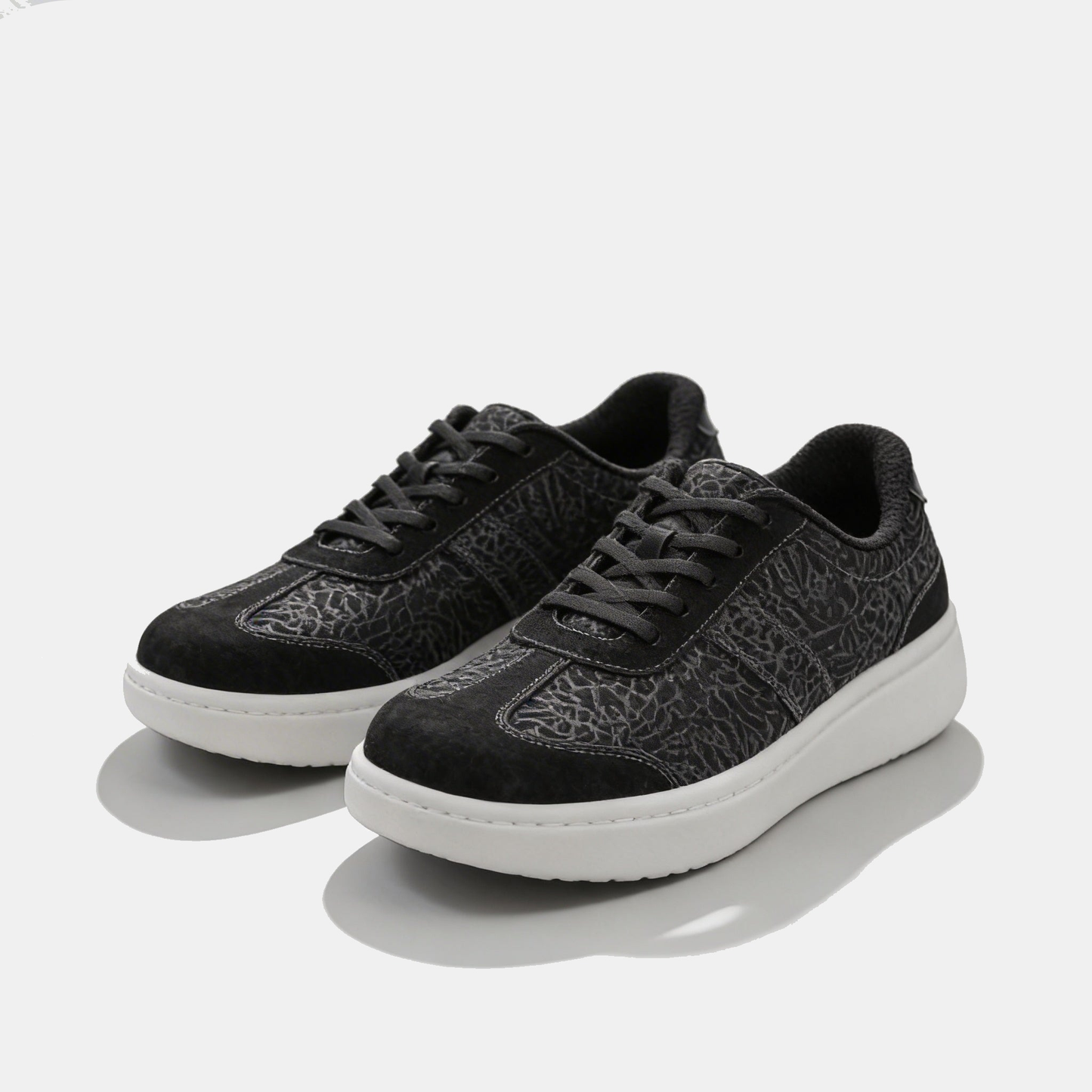 Carla - Komfortable Orthopädische Sneaker