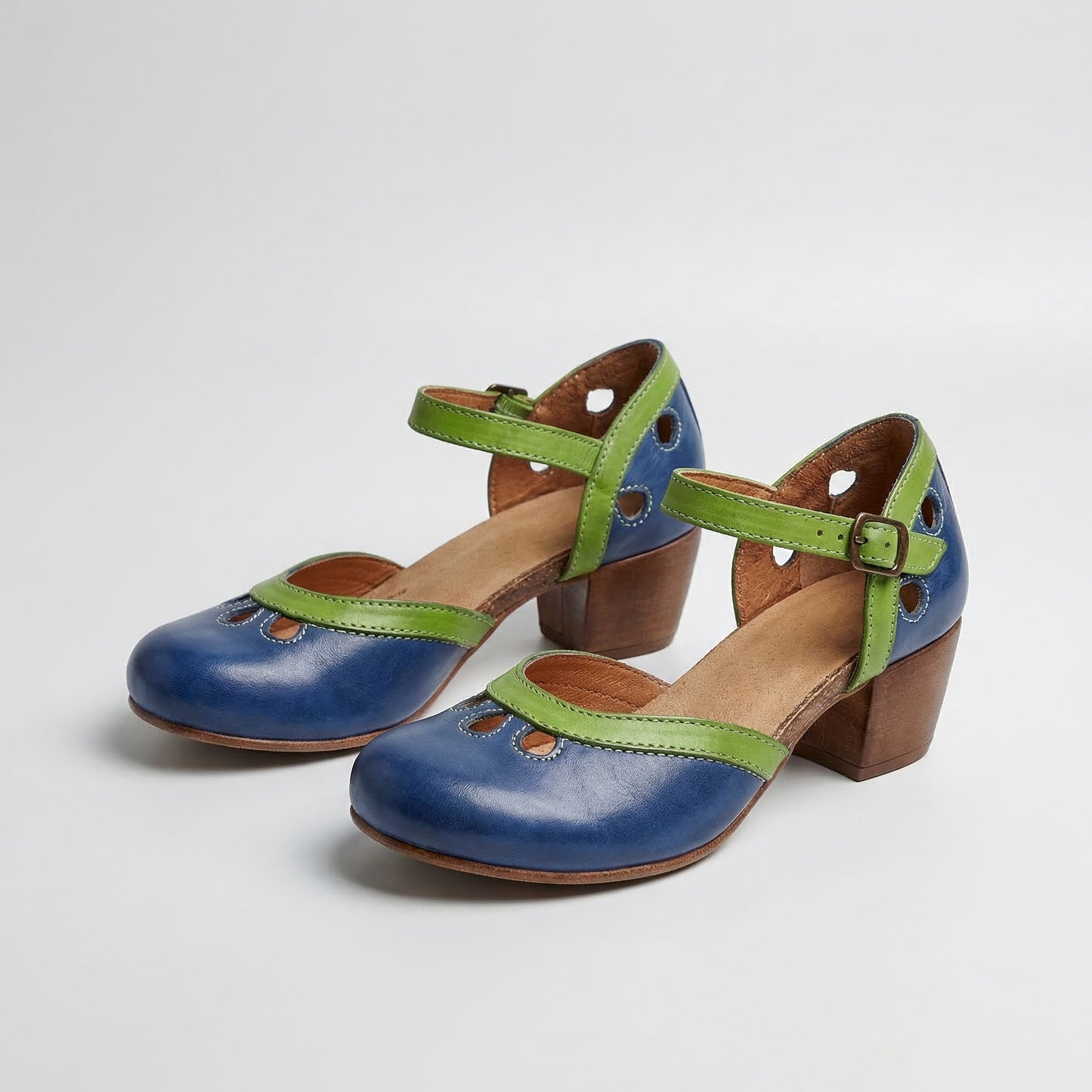 Laisy - Orthopädische Sandalen mit niedrigem Absatz